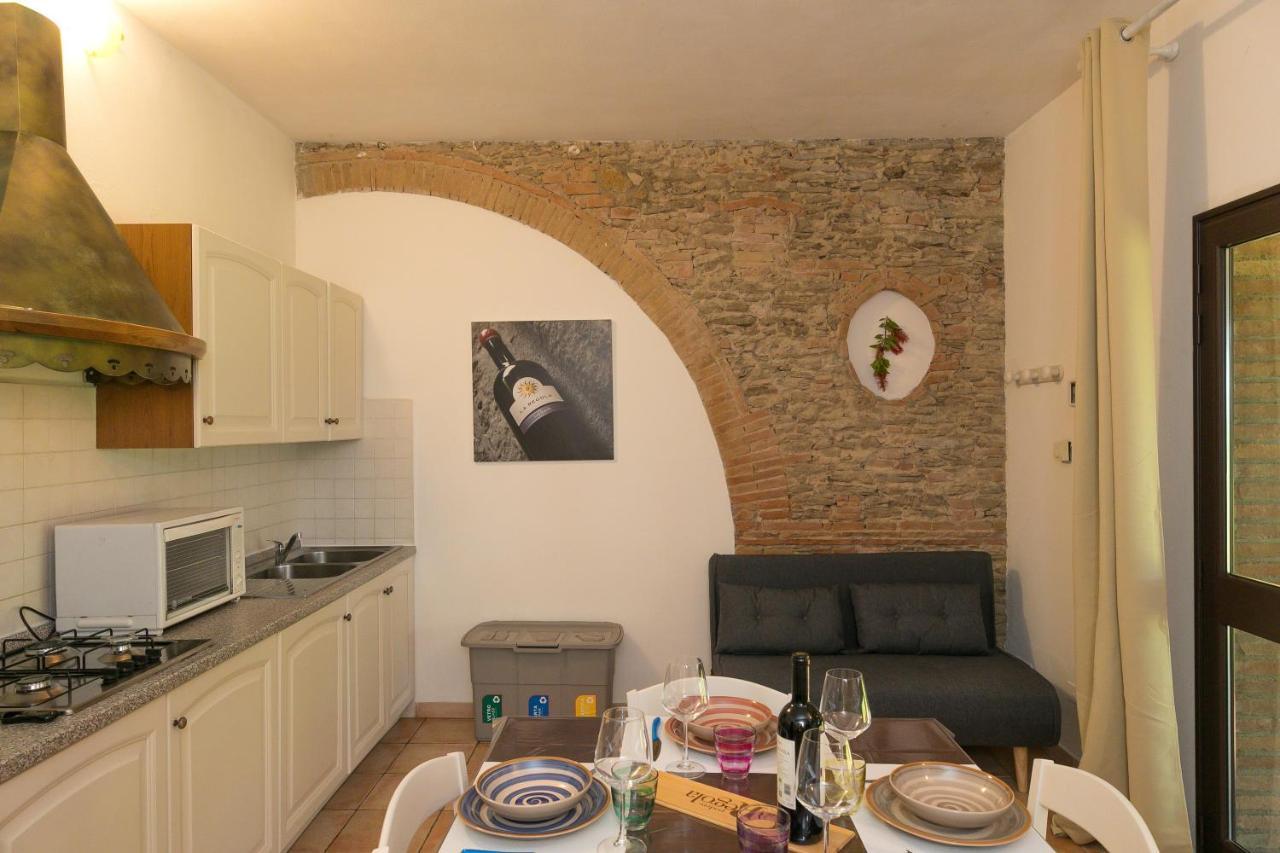 Podere Nuti - 1 La Regola Cecina  Dış mekan fotoğraf