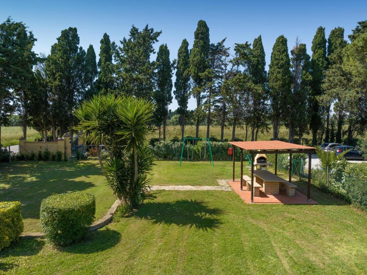 Podere Nuti - 1 La Regola Cecina  Dış mekan fotoğraf
