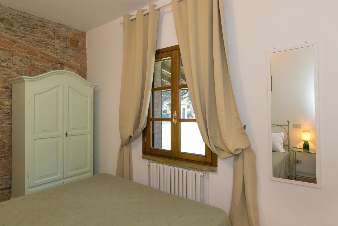 Podere Nuti - 1 La Regola Cecina  Dış mekan fotoğraf