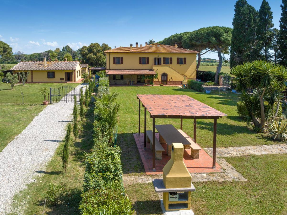Podere Nuti - 1 La Regola Cecina  Dış mekan fotoğraf
